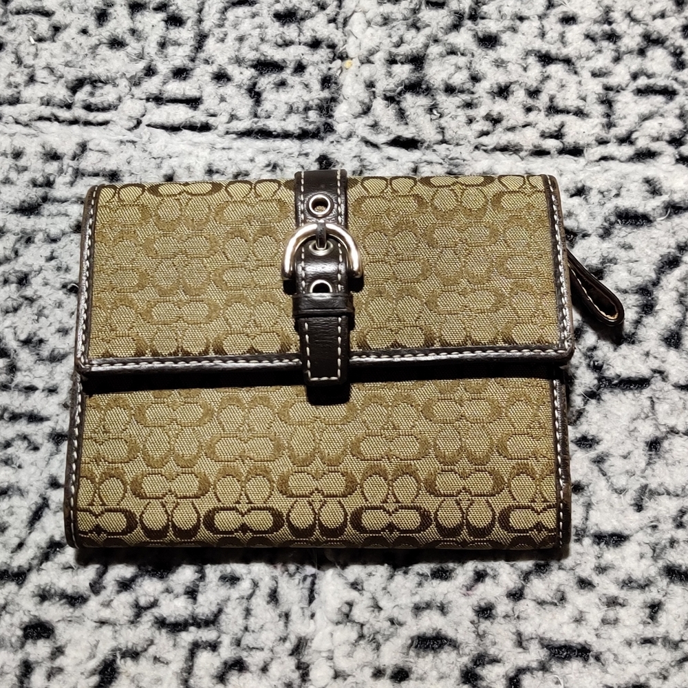 Coach wallet